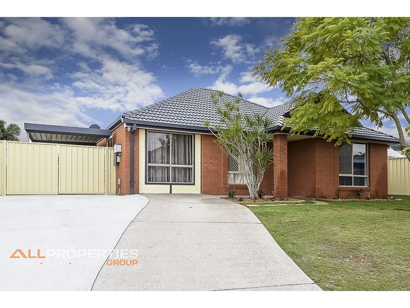 3 CINEAR CT, Regents Park QLD 4118