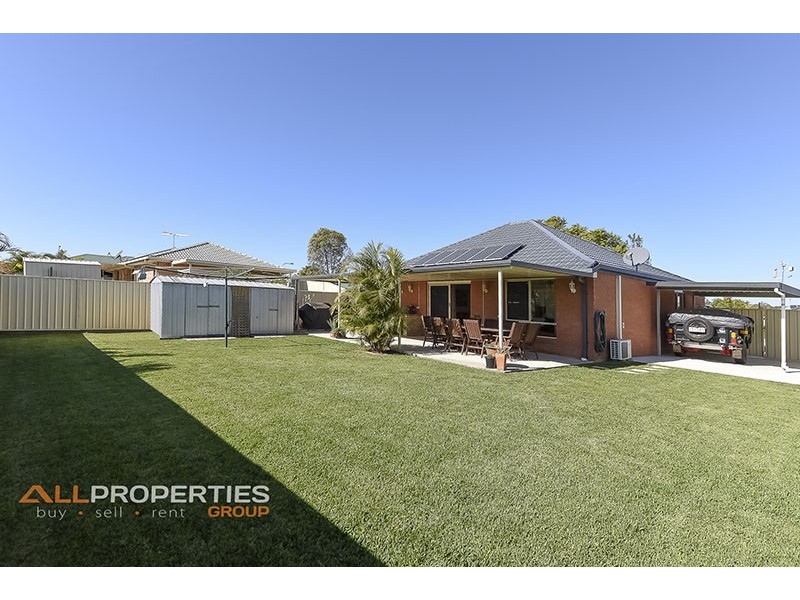 3 CINEAR CT, Regents Park QLD 4118