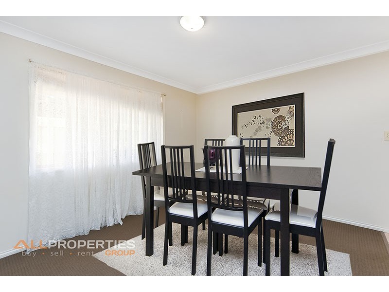 8 Kingsford Street, Forest Lake QLD 4078