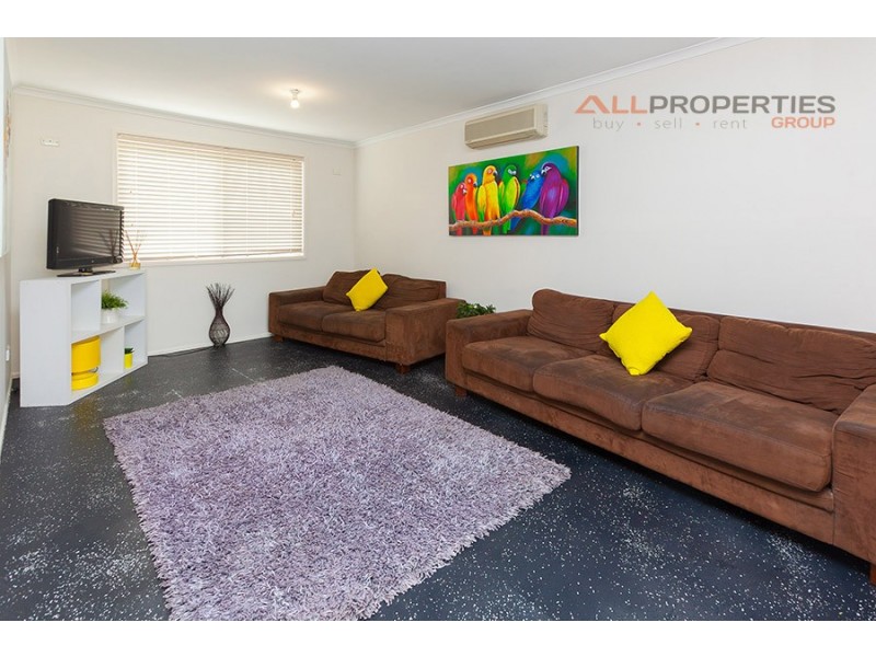 78 Peverell Street, Hillcrest QLD 4118