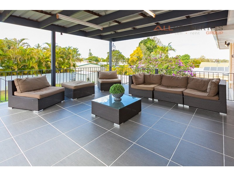 78 Peverell Street, Hillcrest QLD 4118