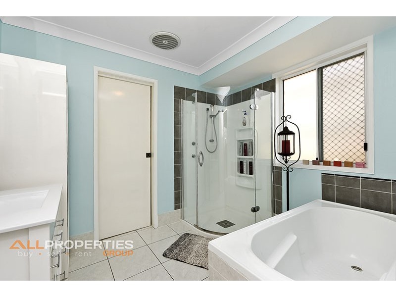 21 HALDHAM STREET, Regents Park QLD 4118