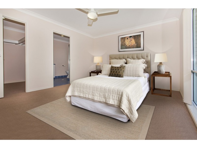 14 Elcock Avenue, Crestmead QLD 4132