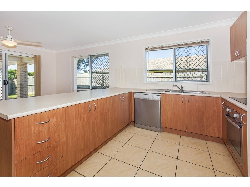 14 Elcock Avenue, Crestmead QLD 4132