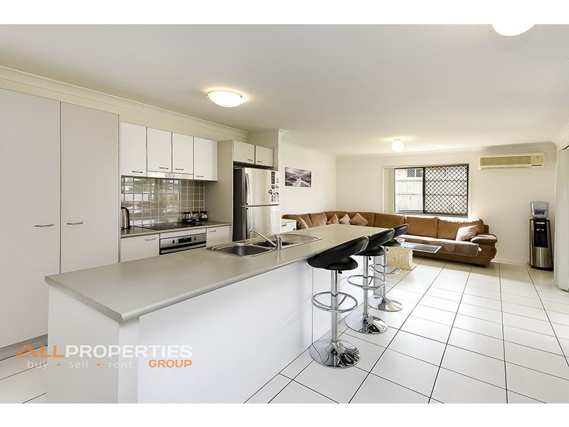 14 RESI DRIVE, Regents Park QLD 4118