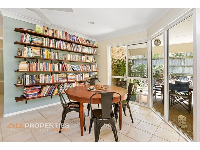 28 Mawson Place, Forest Lake QLD 4078