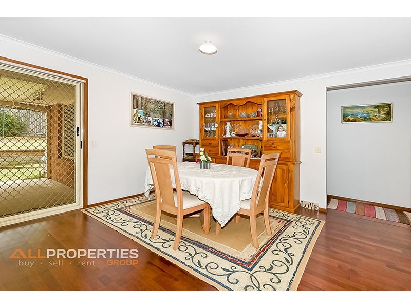 207 WALLER ROAD, Regents Park QLD 4118