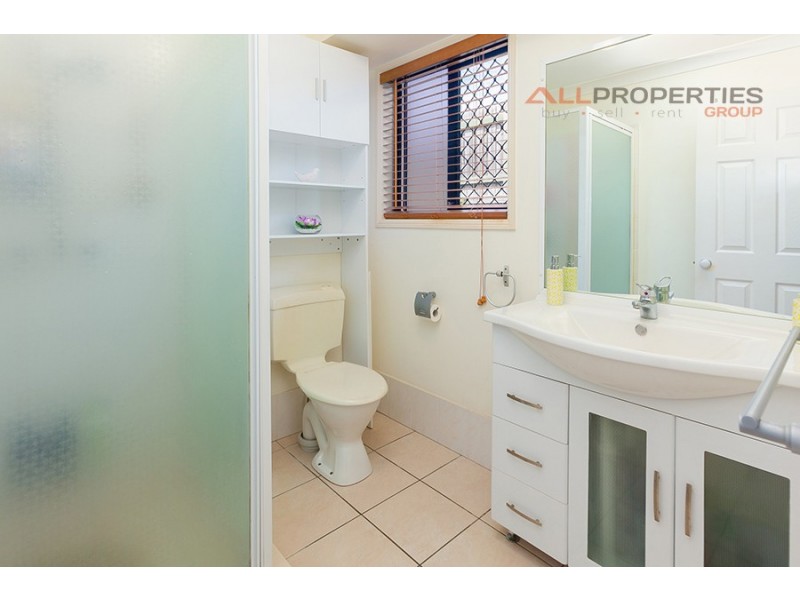 5 Shareece Court, Crestmead QLD 4132