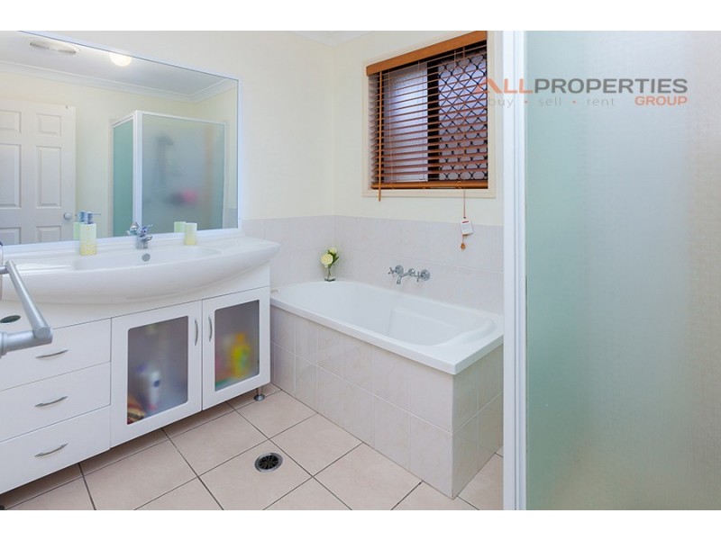 5 Shareece Court, Crestmead QLD 4132