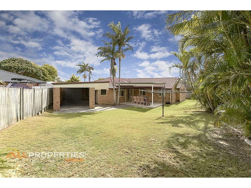 18 FROMELLES CT, Regents Park QLD 4118