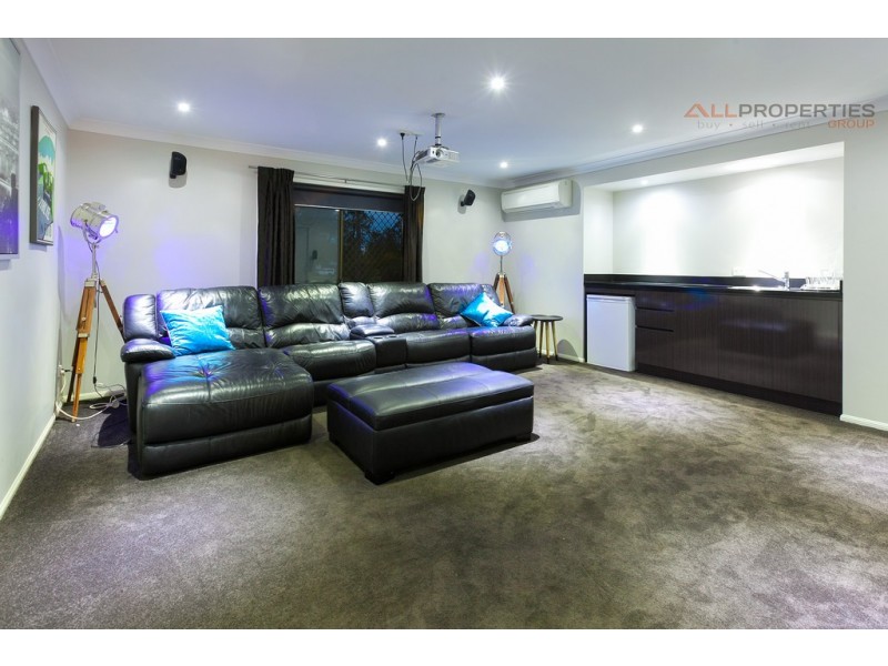 14 Alexander Court, Chambers Flat QLD 4133