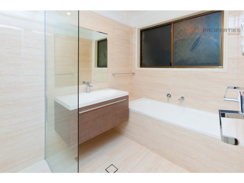 14 Alexander Court, Chambers Flat QLD 4133