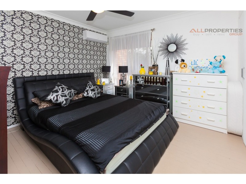 8/38 Charles Ave, Logan Central QLD 4114