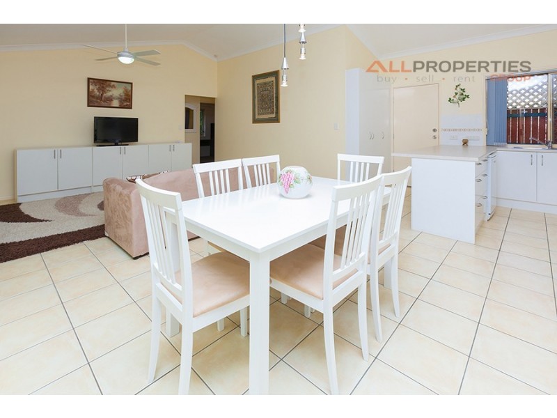 21 Mannix Place, Forest Lake QLD 4078