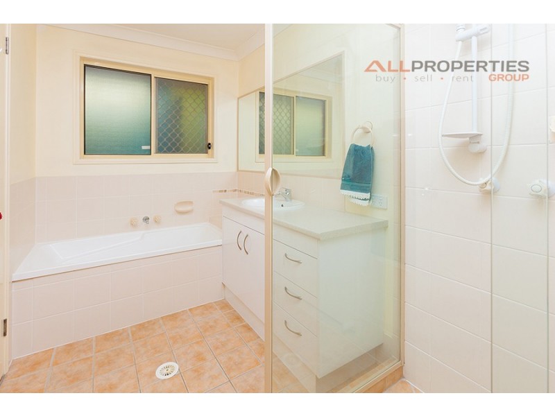 21 Mannix Place, Forest Lake QLD 4078