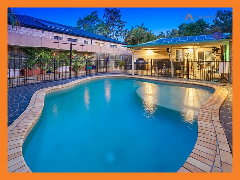 17 Wren Close, Forest Lake QLD 4078