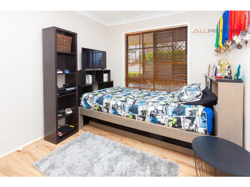 28 Crestview Street, Loganlea QLD 4131