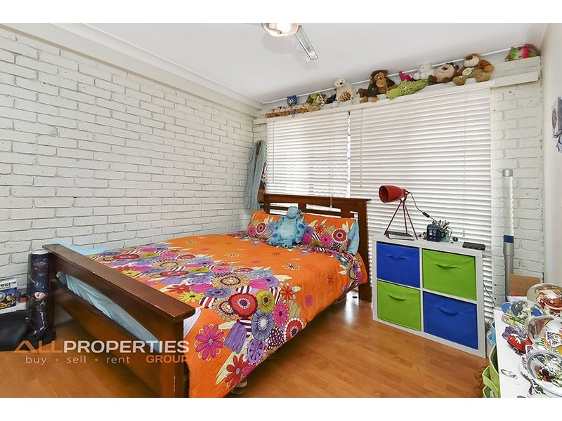 31 REDGUM DRIVE, Regents Park QLD 4118