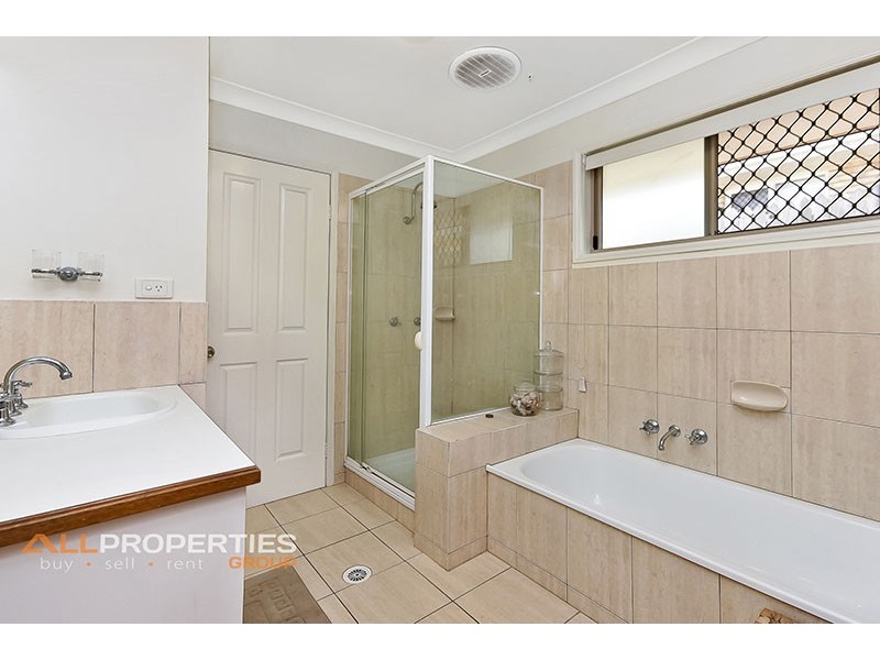 31 REDGUM DRIVE, Regents Park QLD 4118