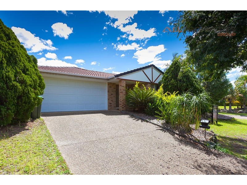 25 Springfield Crescent, Parkinson QLD 4115