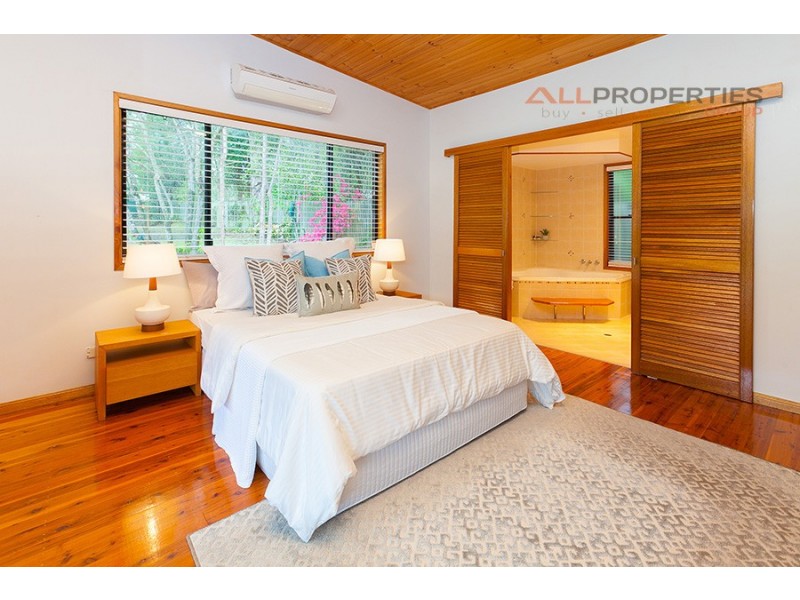 18 Paradise Road, Forestdale QLD 4118