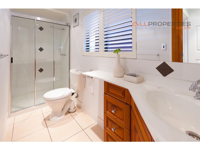 18 Paradise Road, Forestdale QLD 4118