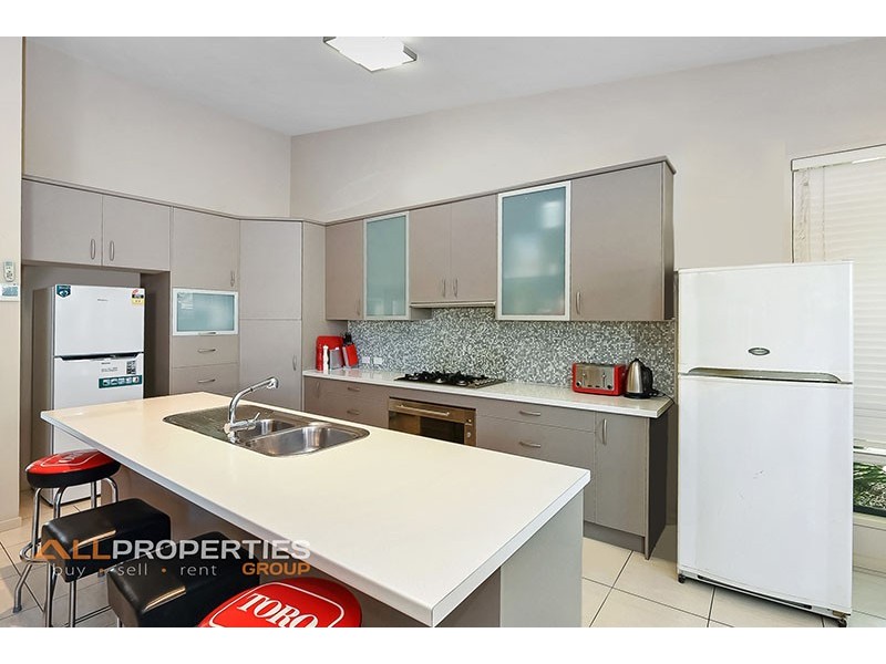 10 Brush Box Place, Heathwood QLD 4110