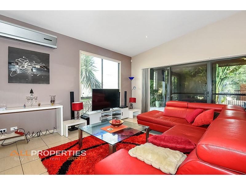 10 Brush Box Place, Heathwood QLD 4110