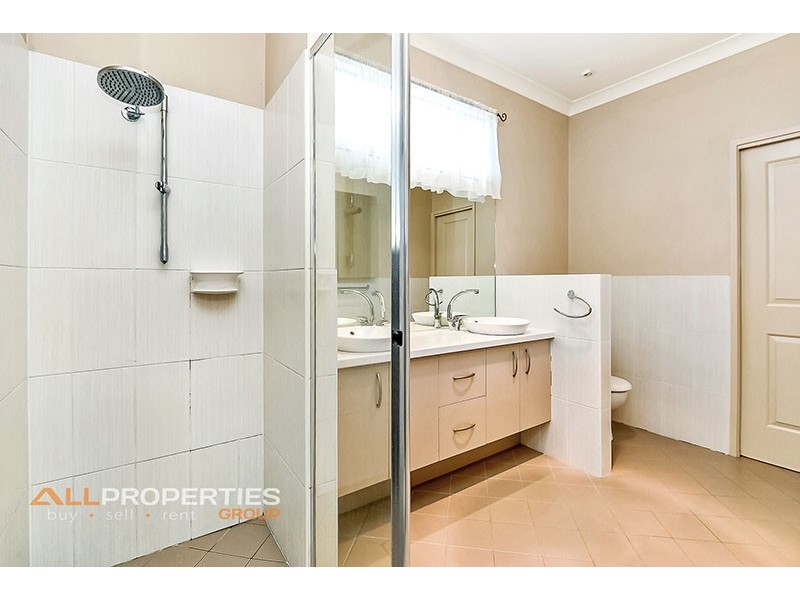 10 Brush Box Place, Heathwood QLD 4110