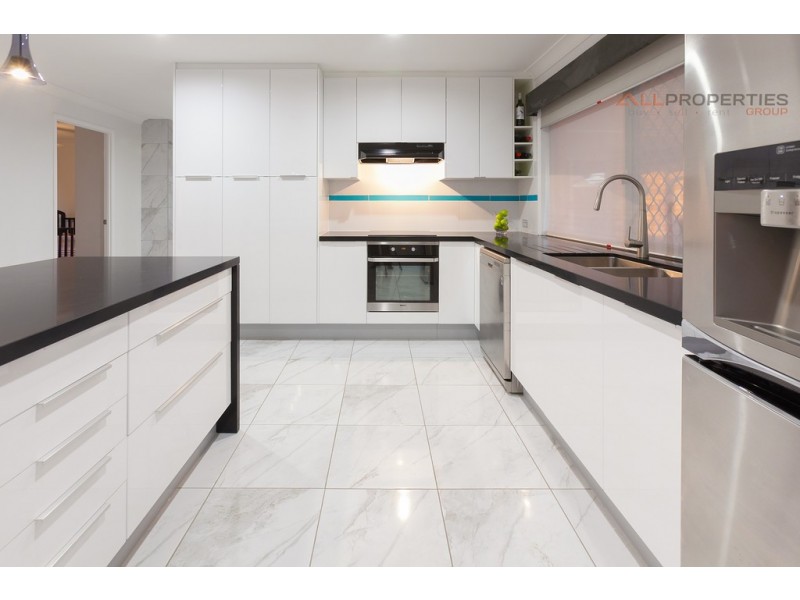 3 Potomac Ct, Springfield QLD 4300