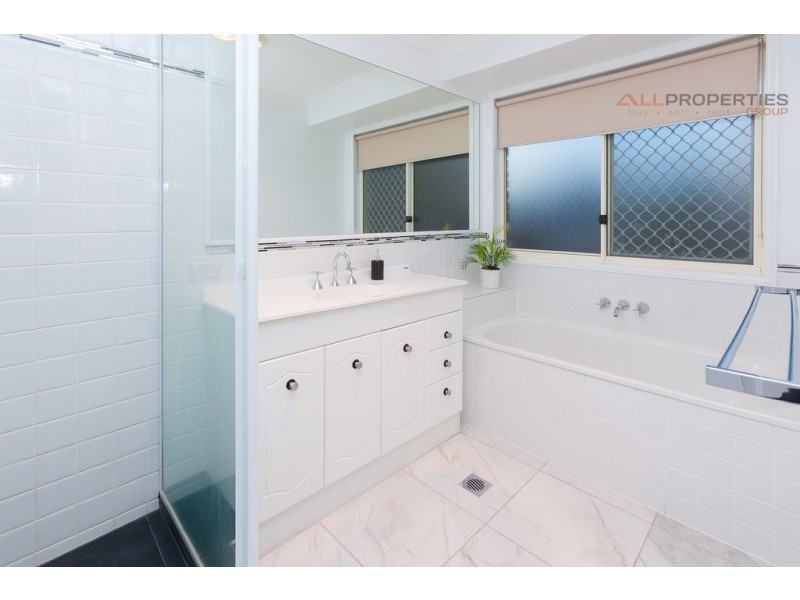 3 Potomac Ct, Springfield QLD 4300