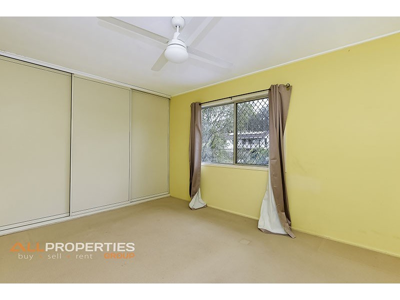 12 Wain Avenue, Logan Central QLD 4114
