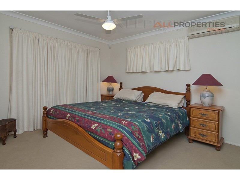 42 Oldbury Place, Forest Lake QLD 4078