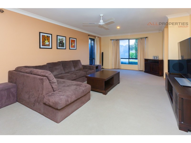 24 Buckley Drive, Drewvale QLD 4116