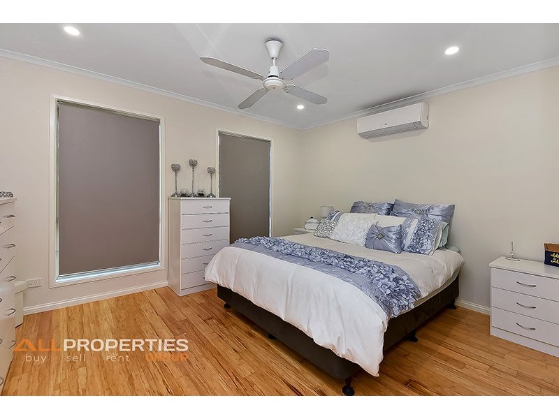 6 Radiata Place, Forest Lake QLD 4078