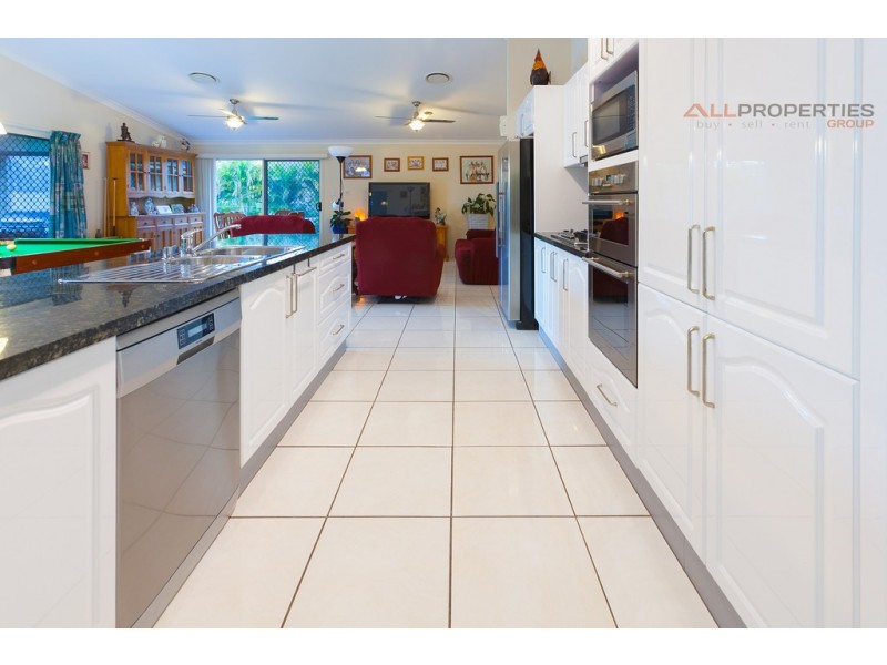 324 Spring Mountain Drive, Greenbank QLD 4124