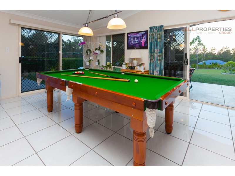 324 Spring Mountain Drive, Greenbank QLD 4124