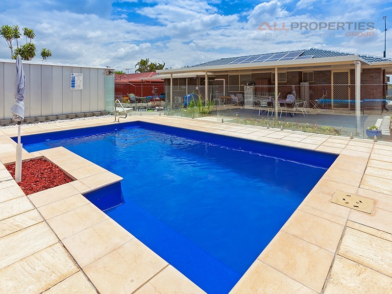 705 Blunder road, Doolandella QLD 4077