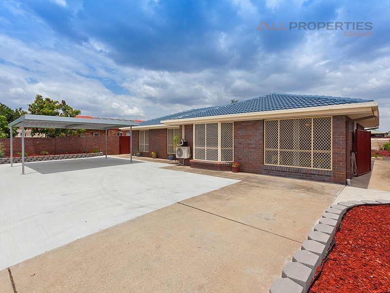 705 Blunder road, Doolandella QLD 4077