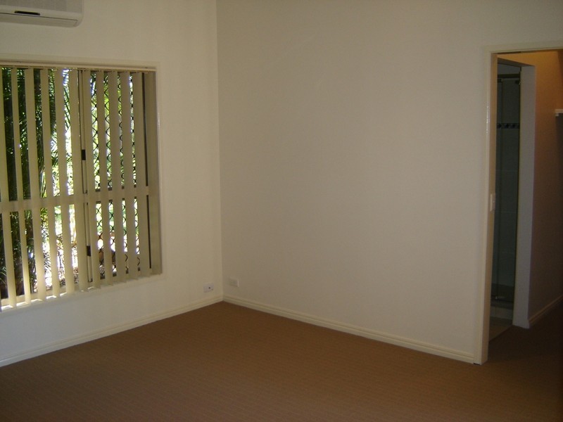 2 Sheriff Street, Forestdale QLD 4118