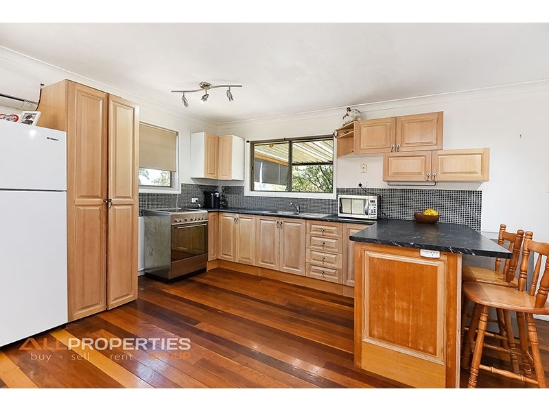 28 ANTLIA STREET, Regents Park QLD 4118