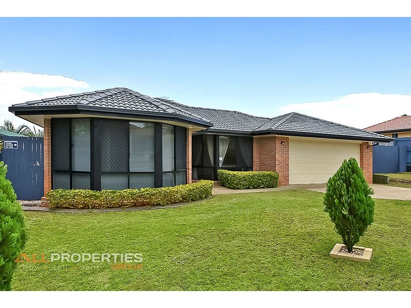 8 Barrington Place, Parkinson QLD 4115