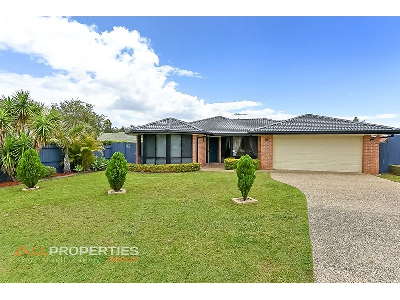 8 Barrington Place, Parkinson QLD 4115