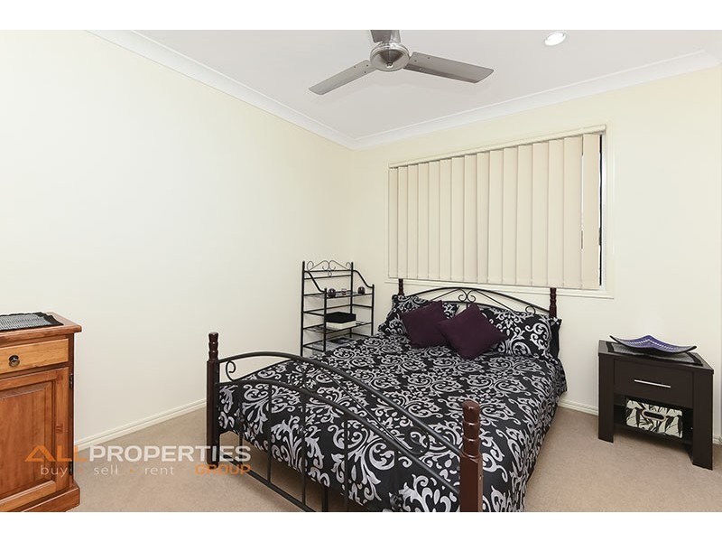2/11 Julia Street, Brassall QLD 4305
