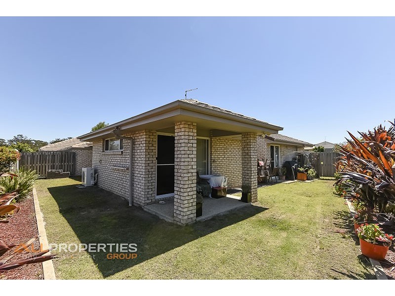 2/11 Julia Street, Brassall QLD 4305