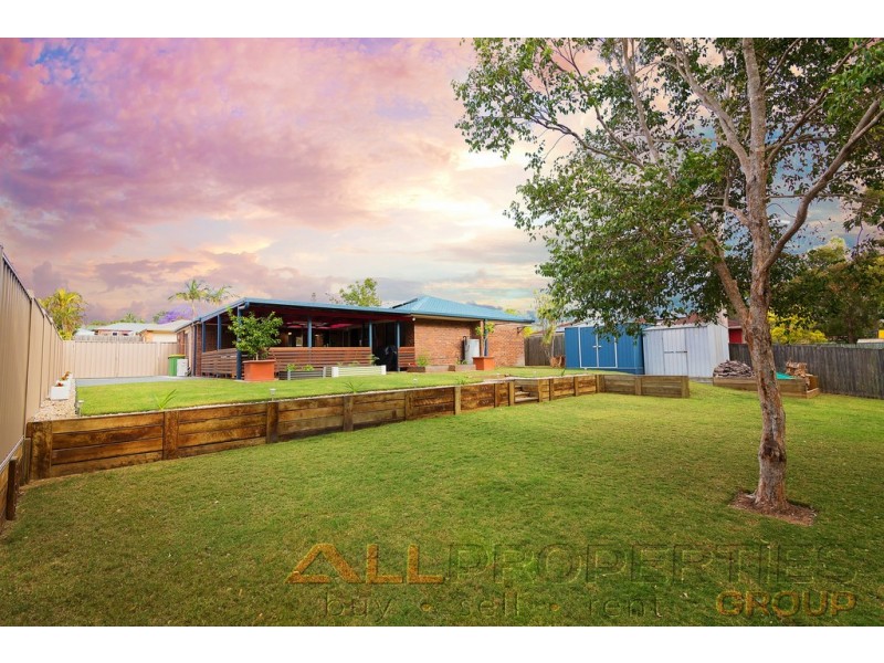 39 Bushland Drive, Regents Park QLD 4118