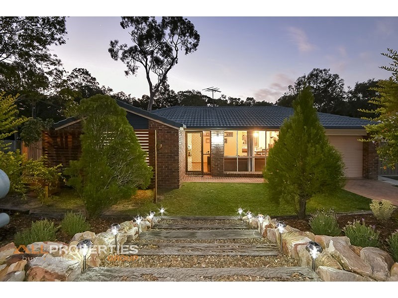 39 Bushland Drive, Regents Park QLD 4118