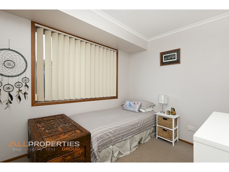 39 Bushland Drive, Regents Park QLD 4118