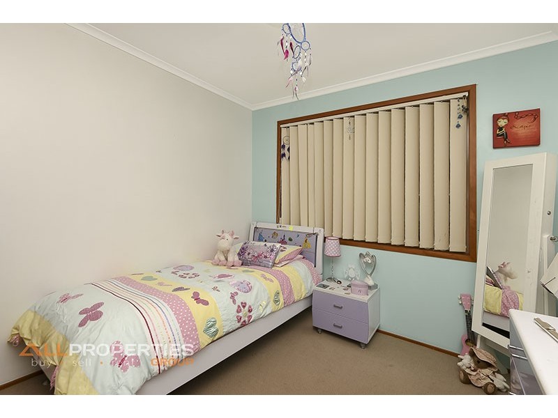 39 Bushland Drive, Regents Park QLD 4118