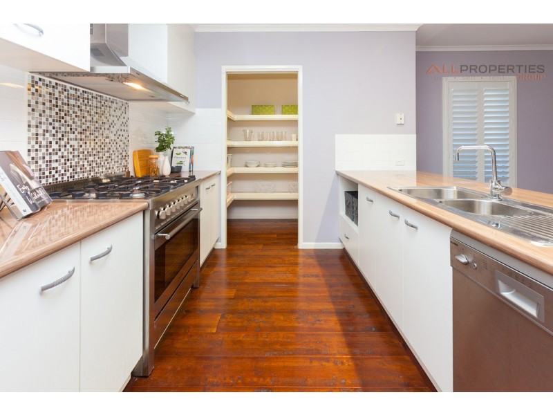 8 Timberline Way, Jimboomba QLD 4280